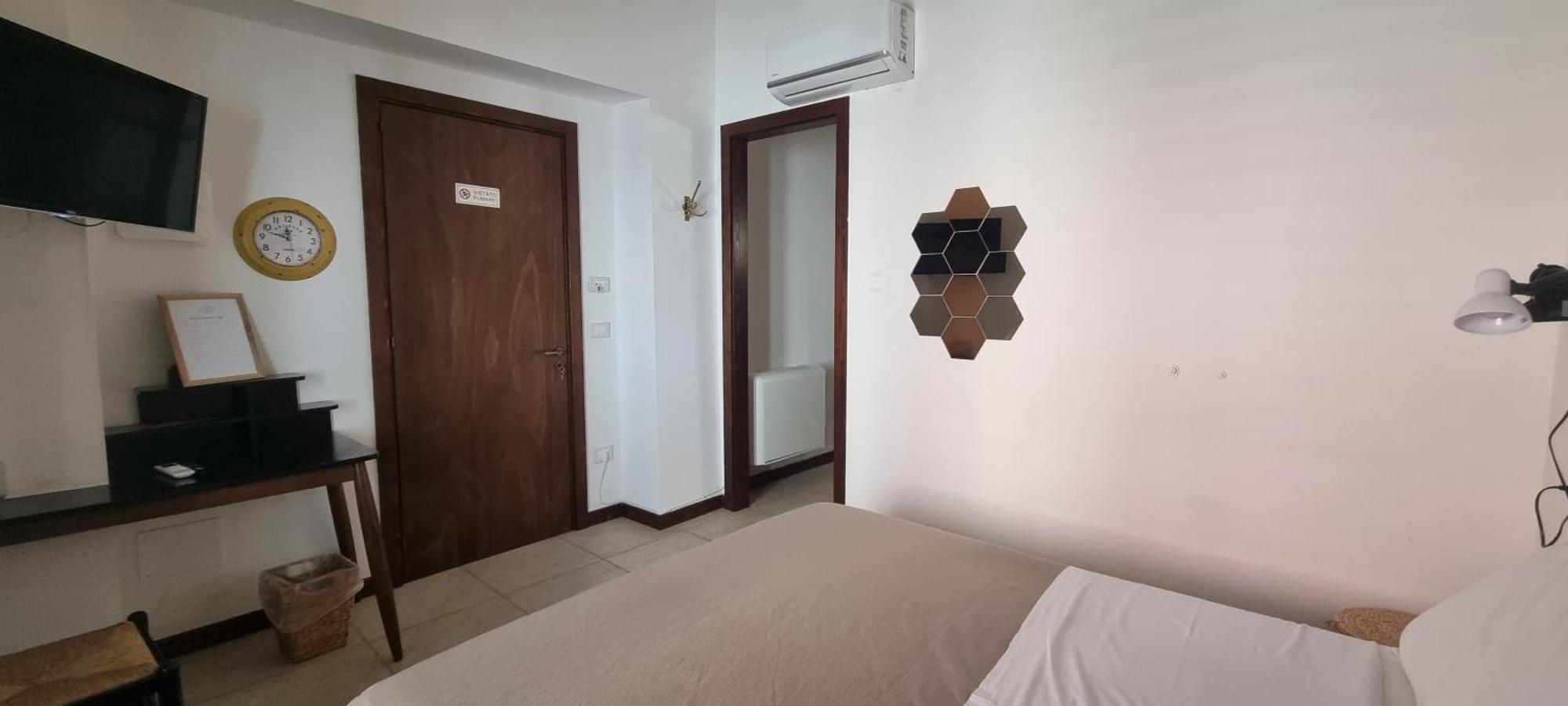 B&B Via Napoli לבראנו מראה חיצוני תמונה